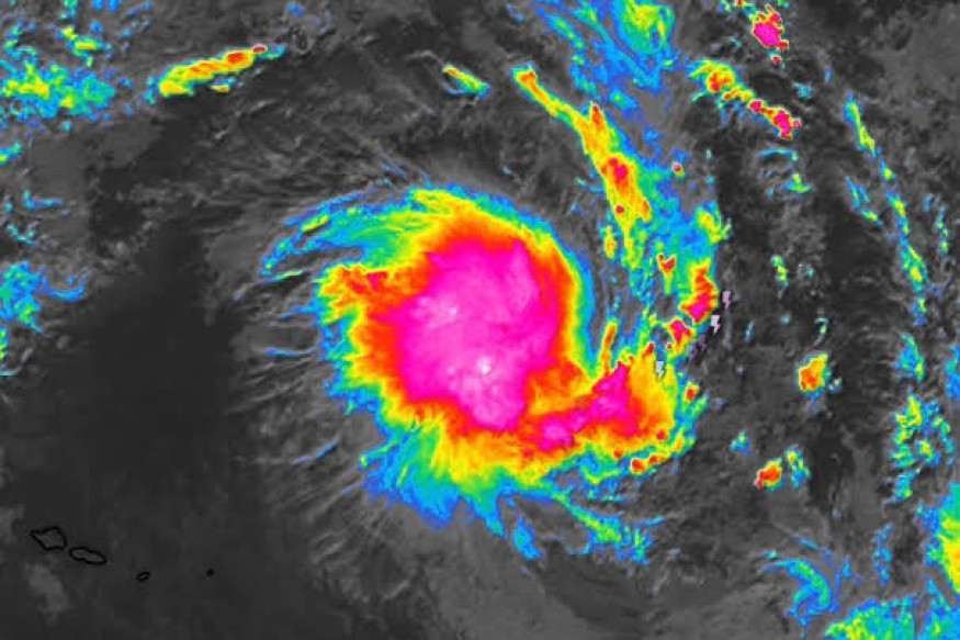 Alerte cyclonique dans le Sud : La dépression tropicale WATI menace directement les Australes | 23.6 Radio