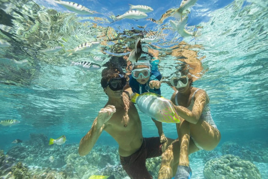 Raiatea | 23.6 Radio